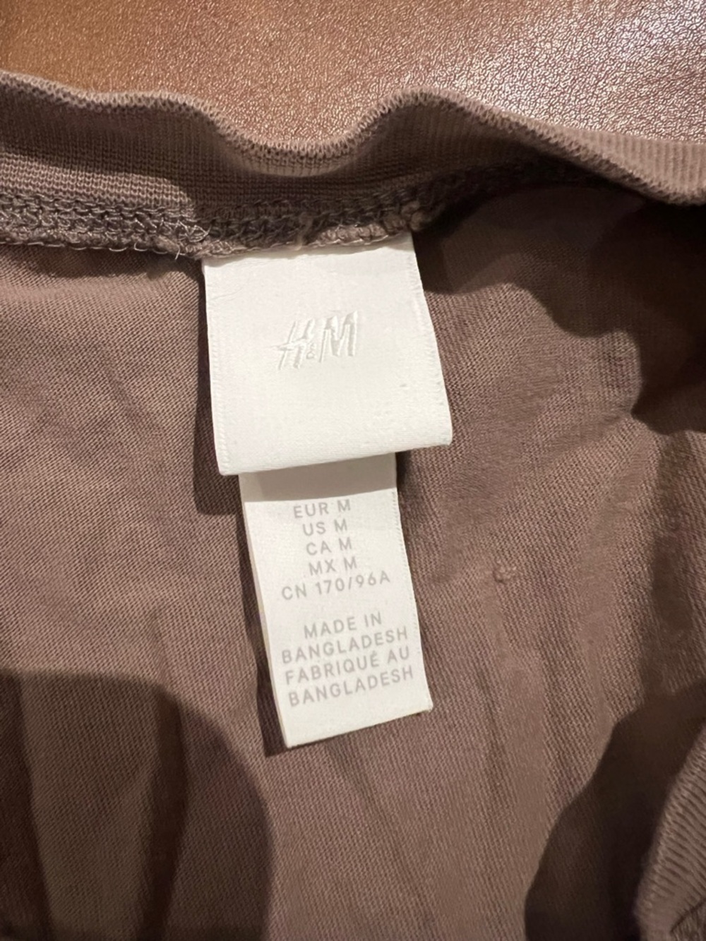 ✨2/$15✨ H&M Taupe Brown Crew Neck Sleeveless Tee - Picture 3 of 6